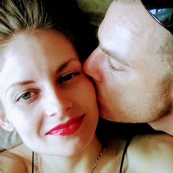 Meet your Posher, Heather - Picture 1 of 1